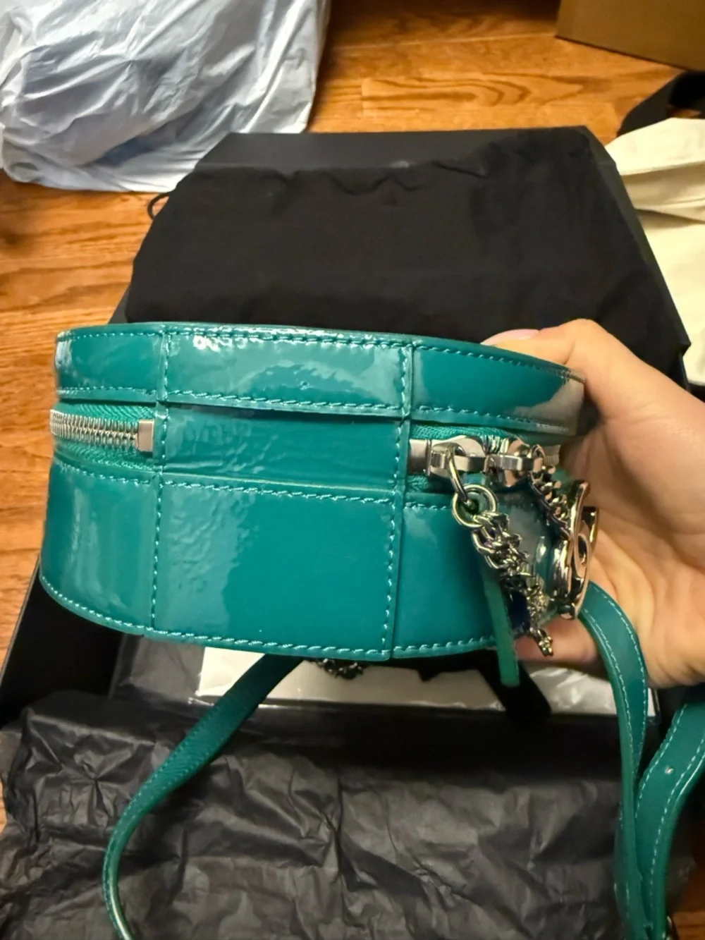 CHANEL ROUND AS EARTH GREEN PATENT LEATHER BAG